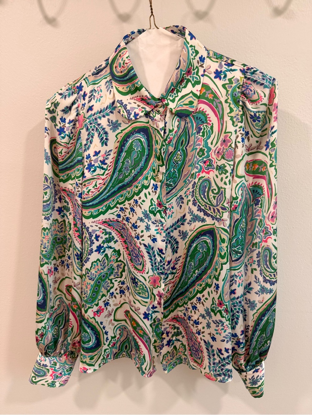 White Paisley Print Button-Up Shirt - Green & Pink Accents